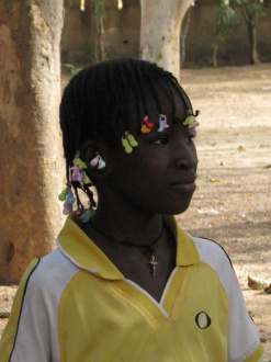 01 Bintou
